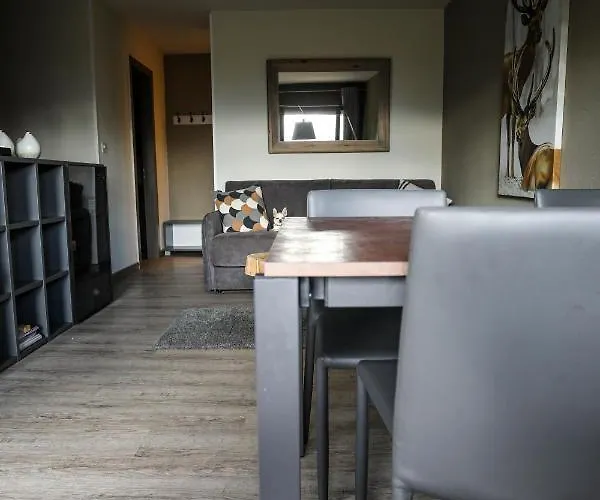 My Cozy Escape كرانز مونتانا